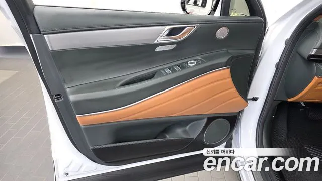 Genesis GV80 — Фото автомобиля 13