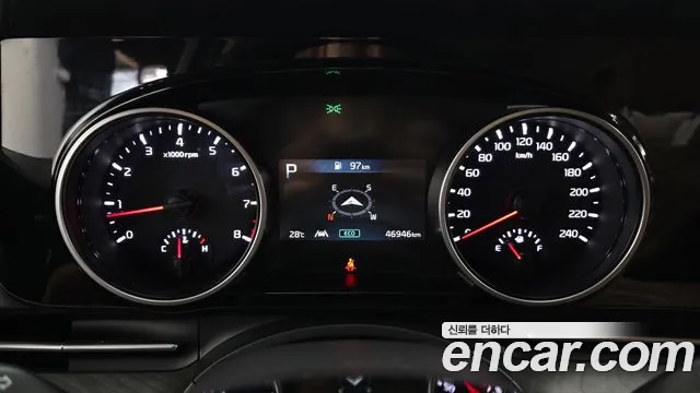 Kia Canival Carnival 4 поколение Бензин 9 мест Prestige — Фото автомобиля 8