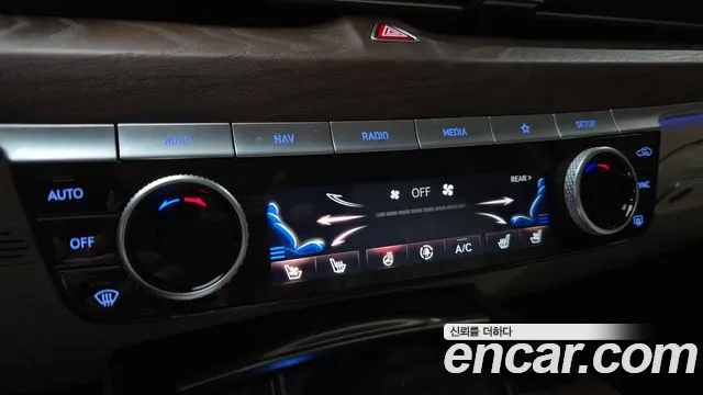 Genesis G80 Бензин 2.5 турбо AWD — Фото автомобиля 18