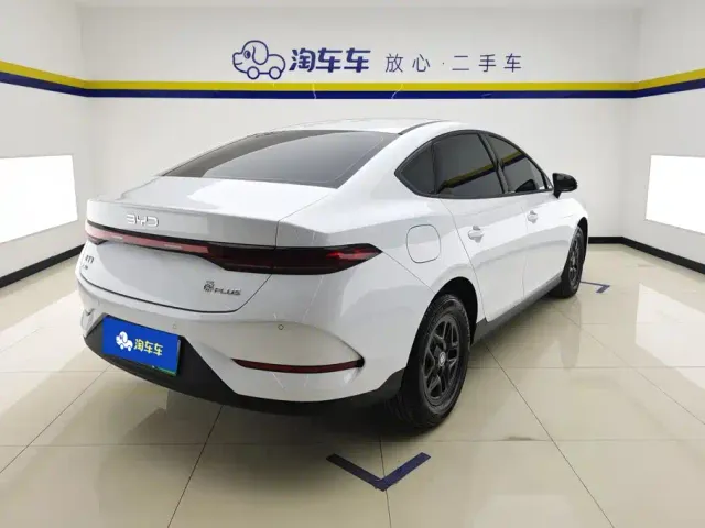 BYD Qin PLUS — Фото автомобиля 3