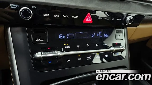 Kia Canival Carnival 4 поколение Бензин 9 мест Prestige — Фото автомобиля 17