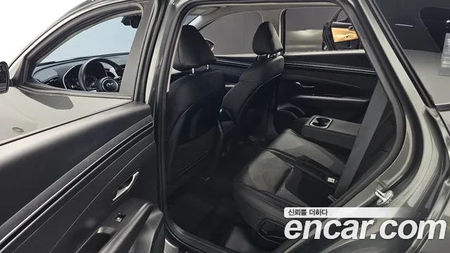 Hyundai Tucson NX4 — Фото автомобиля 12