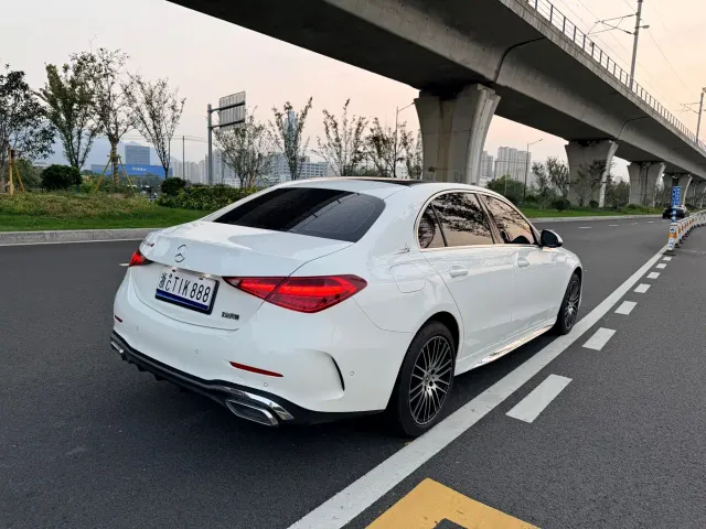 Mercedes-Benz C-Class — Фото автомобиля 10