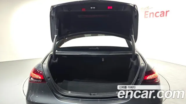 Mercedes-Benz E-Class W213 — Фото автомобиля 24