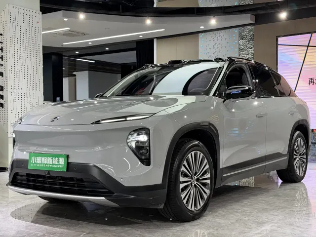 Фотография автомобиля — Nio ES7