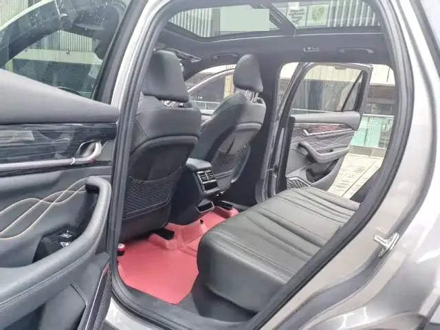 Geely Xingyue L — Фото автомобиля 5