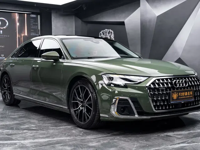 Audi A8 — Фото автомобиля 7