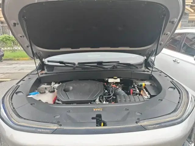 Geely Galaxy Galaxy L7 2023 1.5T 115km MAX — Фото автомобиля 10