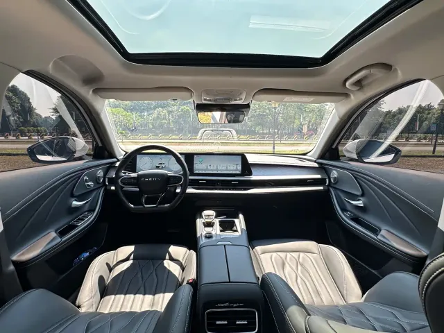 Chery Arrizo 8 — Фото автомобиля 30