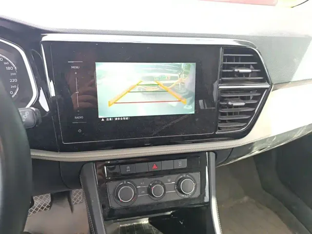 Jetta VS5 — Фото автомобиля 5