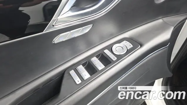 Genesis GV80 2.5T Бензин 2WD — Фото автомобиля 23