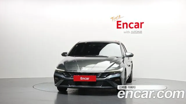Hyundai AVANTE Новый Avante (CN7) — Фото автомобиля 3