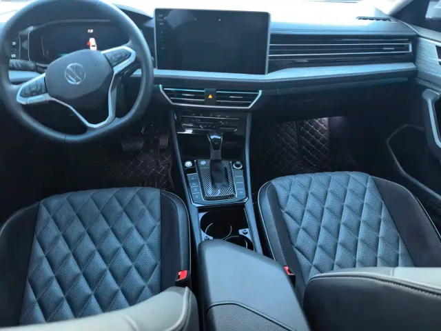Volkswagen Sagitar — Фото автомобиля 9