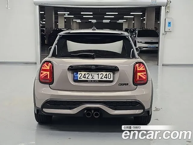 MINI Cooper — Фото автомобиля 4