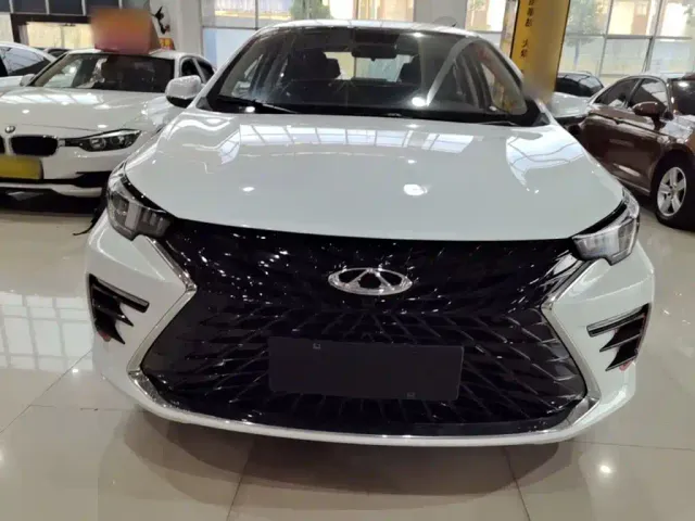 Chery Arrizo 5 PLUS — Фото автомобиля 2