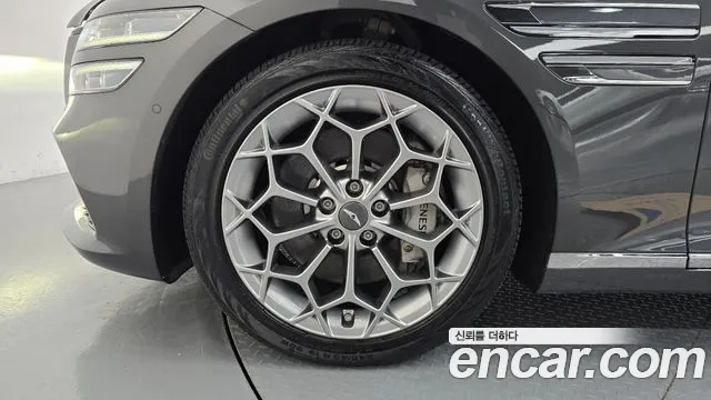 Genesis G80 RG3 — Фото автомобиля 5