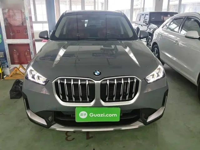 BMW X1 — Фото автомобиля 2