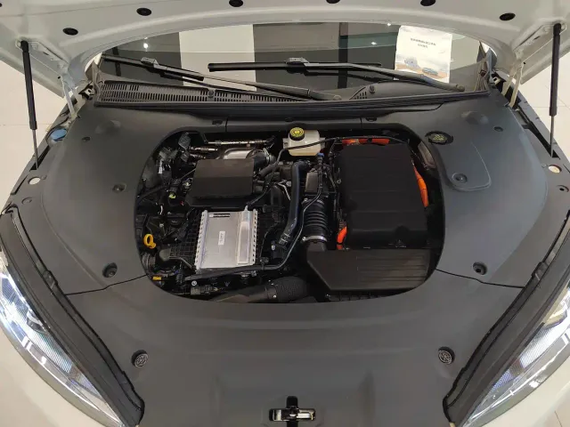 BYD Seal 07 DM-i — Фото автомобиля 17