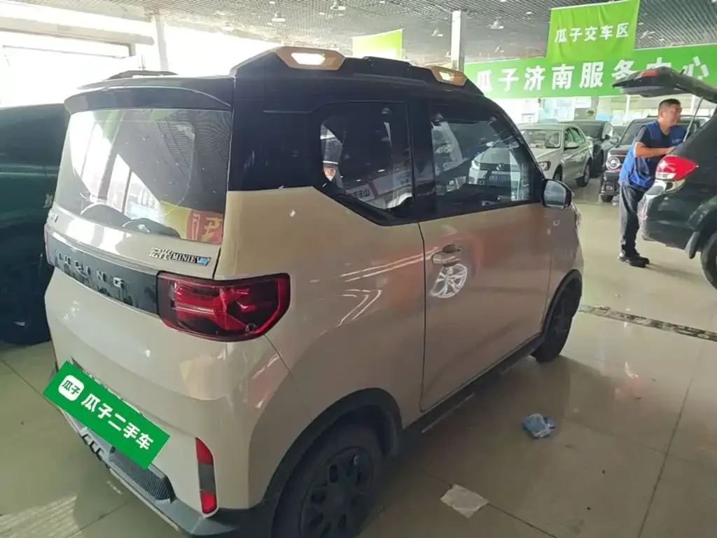 Wuling Motors Hongguang MINIEV 2022 GAMEBOY 200km Play Edition LFP — Фото автомобиля 4