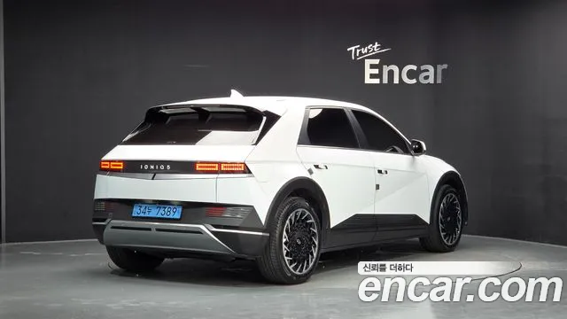 Hyundai Ioniq 5 — Фото автомобиля 2