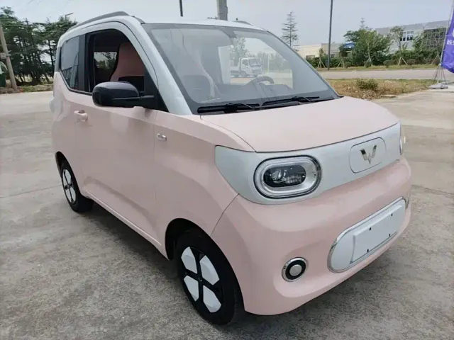 Wuling Hongguang Mini EV — Фото автомобиля 3