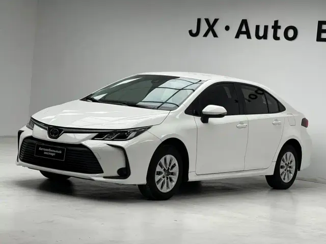 Фотография автомобиля — Toyota Corolla