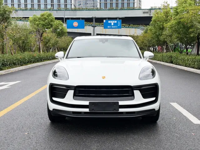 Porsche Macan — Фото автомобиля 2