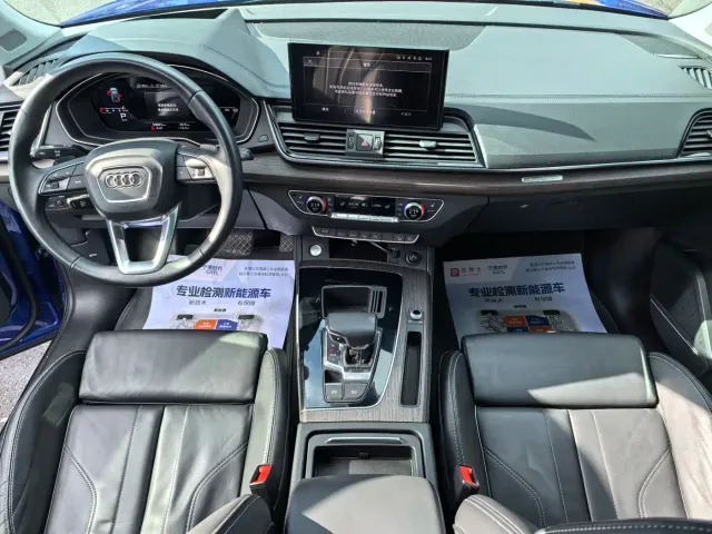 Audi Q5L — Фото автомобиля 20