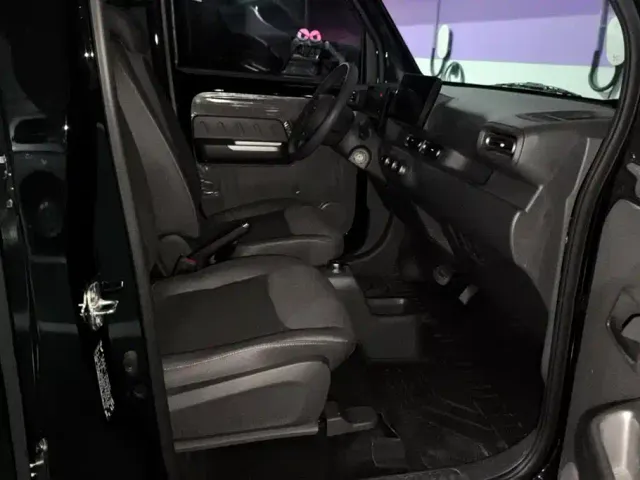 Wuling Zhiguang NEV — Фото автомобиля 8
