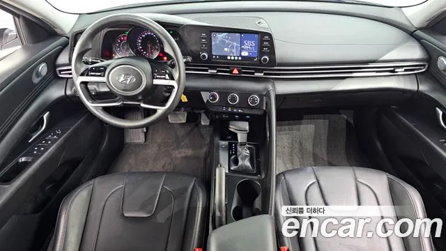 Hyundai AVANTE Avante (CN7) 1.6 LPi (Для проката) — Фото автомобиля 7