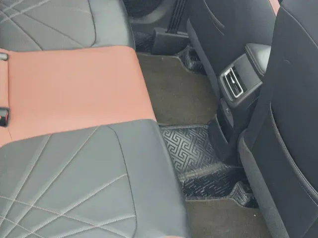 Changan Eado — Фото автомобиля 6