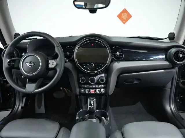 MINI Hatch — Фото автомобиля 7