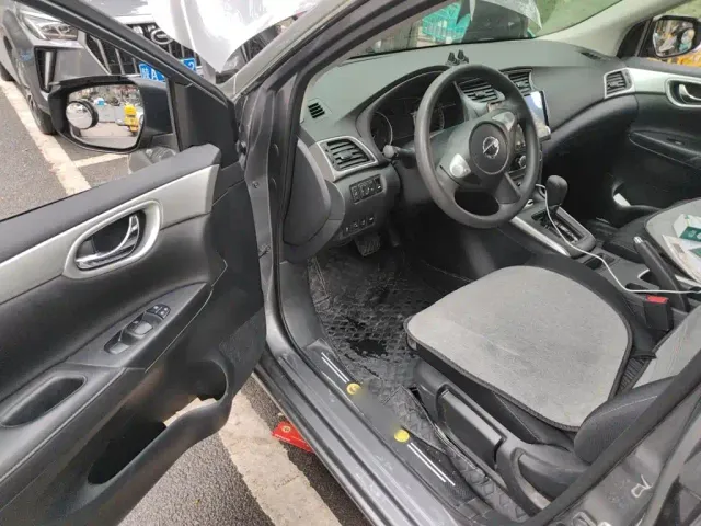 Nissan Sylphy — Фото автомобиля 13