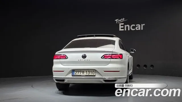 Volkswagen Arteon — Фото автомобиля 4