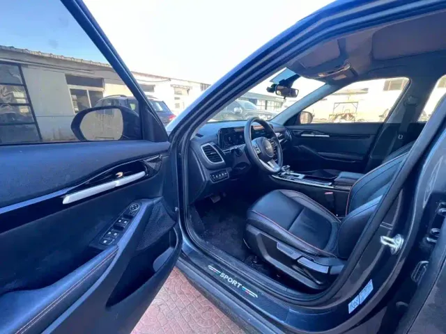 Kia Seltos — Фото автомобиля 7