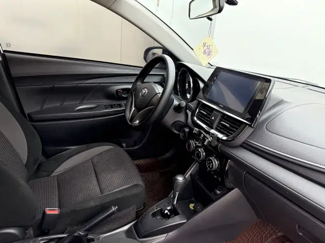 Toyota Vios — Фото автомобиля 13