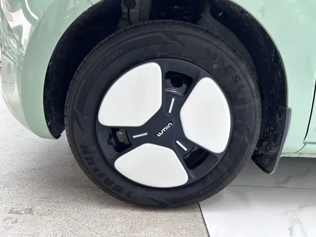 Changan Lumin — Фото автомобиля 30