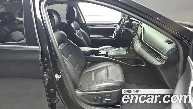 Hyundai Grandeur Grandeur (New) — Фото автомобиля 15