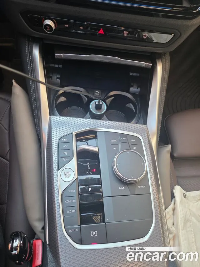 BMW 4 Series G22 — Фото автомобиля 9