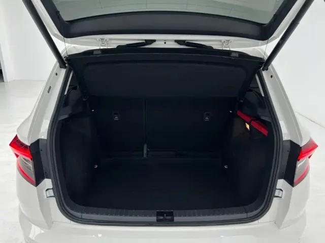 Skoda Karoq — Фото автомобиля 10
