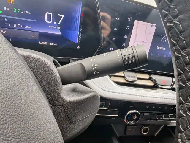 Chevrolet Monza — Фото автомобиля 18