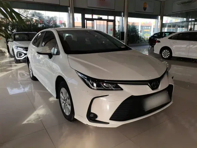 Toyota Corolla — Фото автомобиля 21