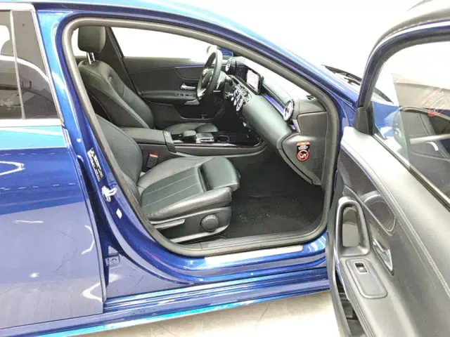 Mercedes-Benz A-Class — Фото автомобиля 8
