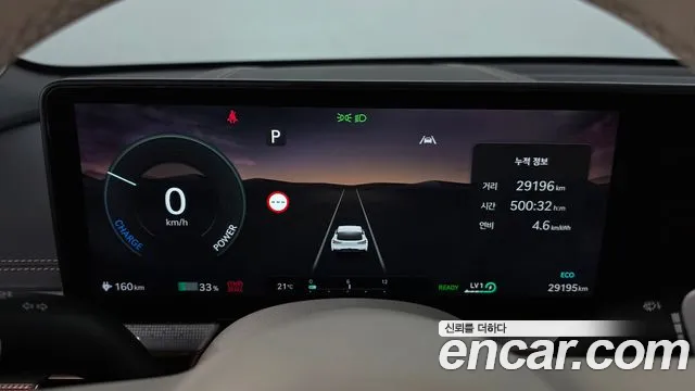 Genesis GV60 — Фото автомобиля 11
