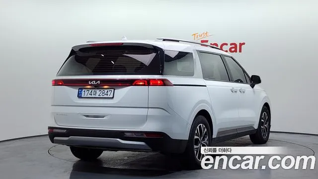 Kia Canival Carnival 4 поколение 9 мест Prestige — Фото автомобиля 2