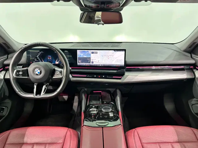 BMW 5 Series — Фото автомобиля 9