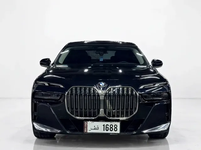 BMW 7 Series — Фото автомобиля 2