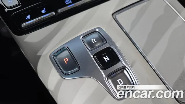 Hyundai Grandeur (New) Hybrid — Фото автомобиля 12