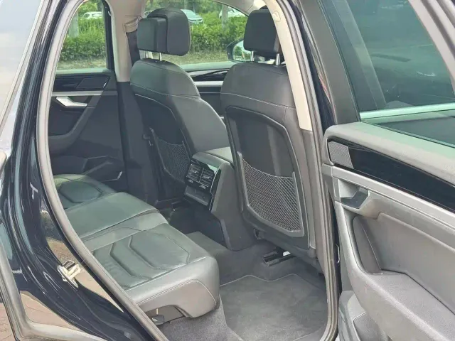 Volkswagen Touareg 2022 2.0TSI Rui Shang Edition — Фото автомобиля 14