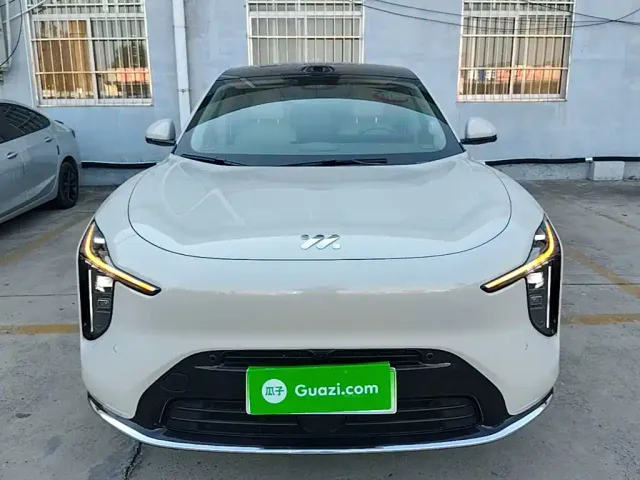 IM Motors LS6 — Фото автомобиля 2
